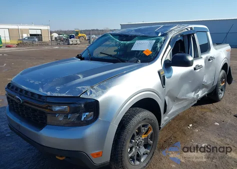 2024 Ford Maverick Xlt z USA, uszkodzony, nr VIN 3FTTW8C99RRB00812
